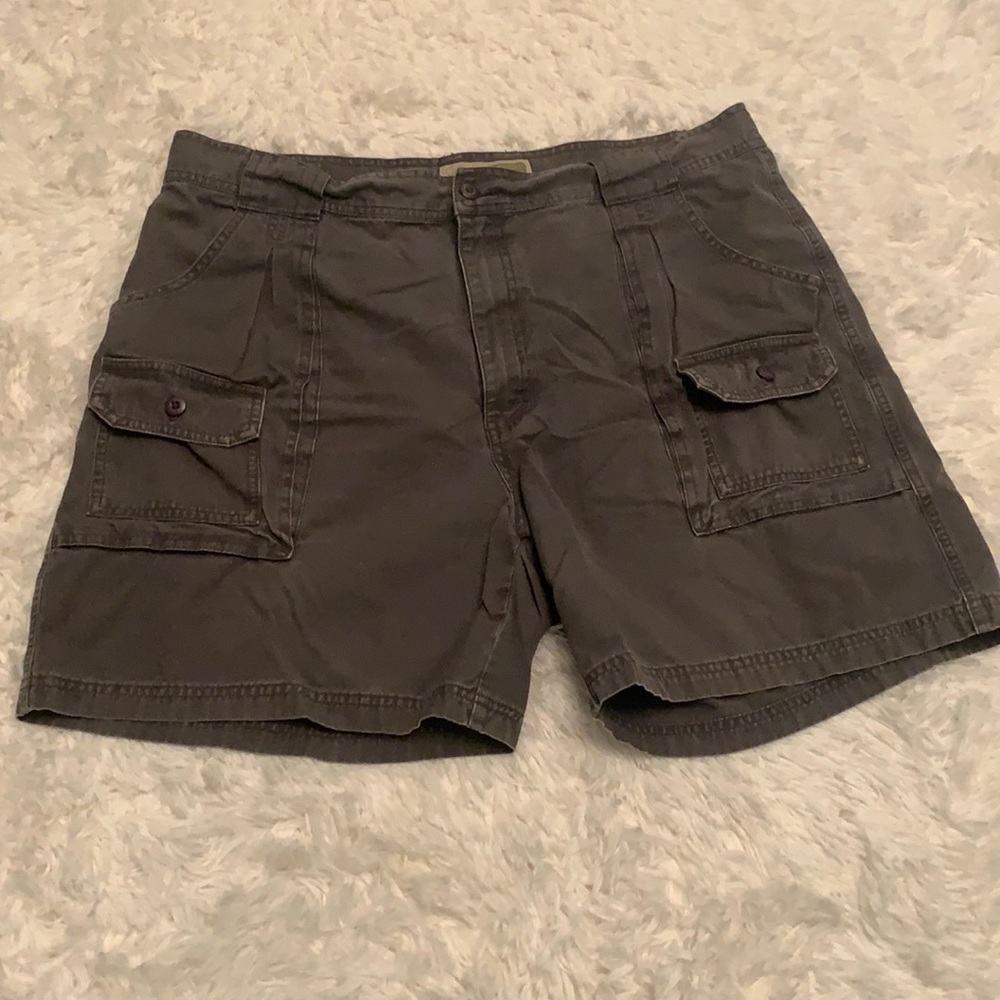 Cabelas 7 pocket hiker cargo shorts size 40